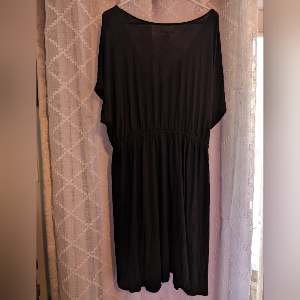 AMAZON Essentials V Neck Short Sleeve Dress NWOT - Picture 5 of 5